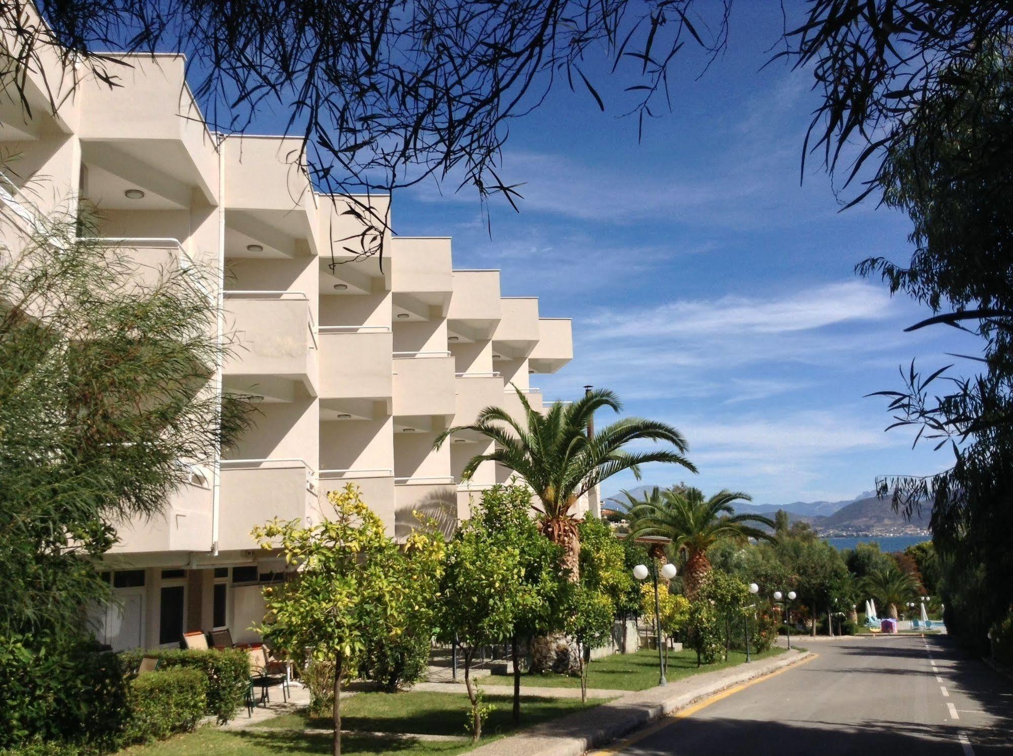 Almira Mare Hotel Chalkida Exterior photo